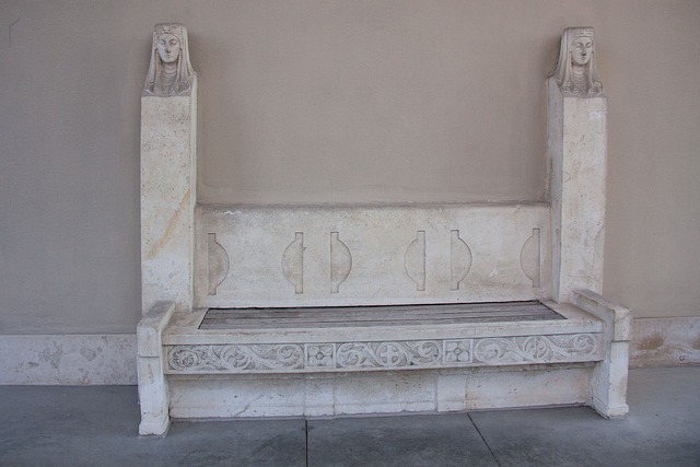 ESPN：因上周赛后向梅西要签名，当值主裁被官方停哨半年.